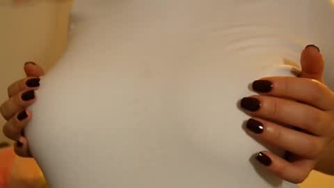 Snapshot of anny_dee chatting on September 22, 3:43 am Anny online show from September 22, 3:43 am