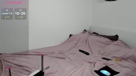 Anna online show from October 31, 11:32 am