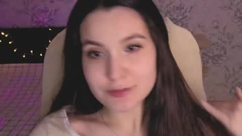 Annie online show from April 9, 2:48 am