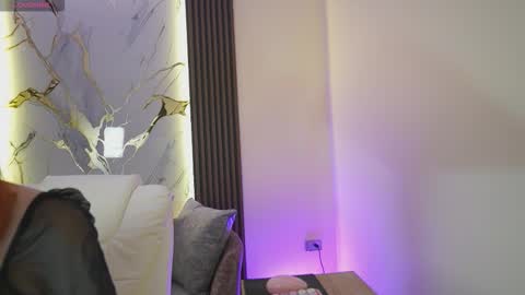 Ana online show from September 15, 12:06 pm