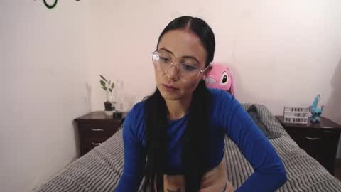 Anny online show from February 26, 11:30 pm