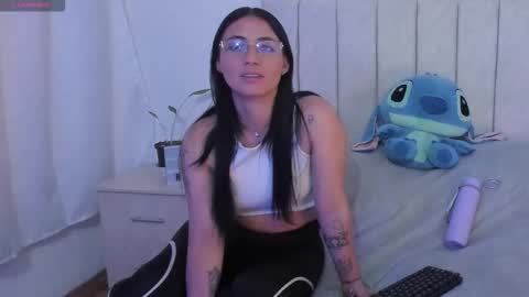 Anny online show from December 18, 8:37 pm