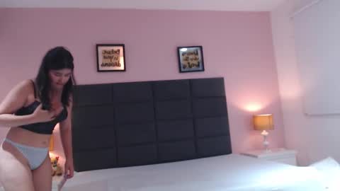 annysmitth online show from January 20, 2:32 am