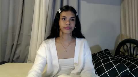 anok_yaii online show from March 3, 7:21 pm