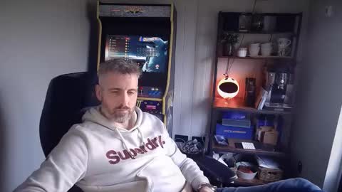 anonymousblokeuk online show from March 4, 12:55 pm