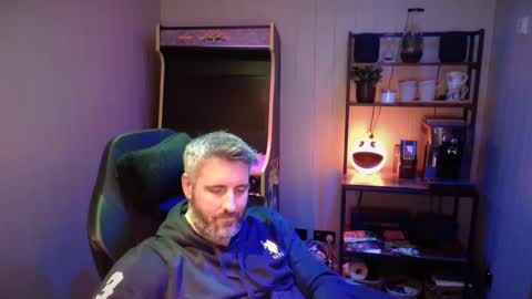 anonymousblokeuk online show from January 30, 8:31 pm