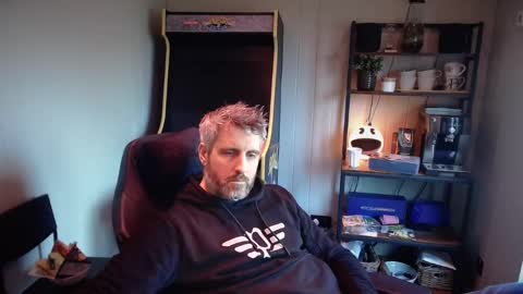 anonymousblokeuk online show from February 25, 12:38 pm