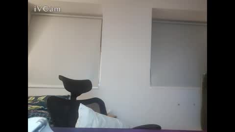 anonymousstoner58 online show from April 13, 3:22 am