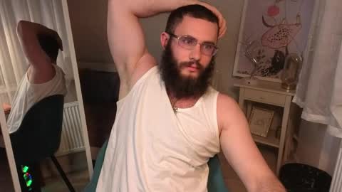 Ant online show from May 29, 6:06 pm