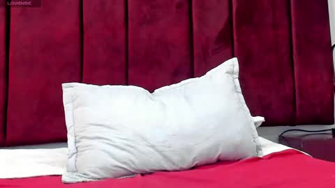 Anthonelaa   online show from March 8, 12:55 am