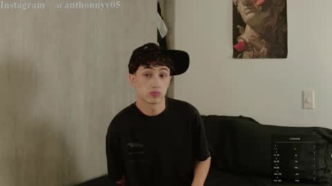 TONY NEW ACCOUNT online show from November 3, 11:28 pm