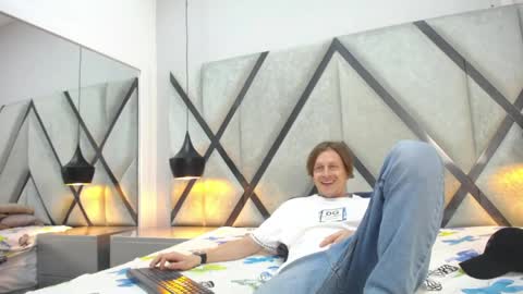 Anthonny Vegas online show from April 22, 1:35 am