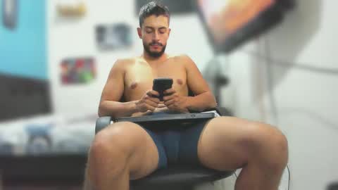 Snapshot of anthonydaddi chatting on January 17, 1:57 am Anthony J. Blake online show from January 17, 1:57 am