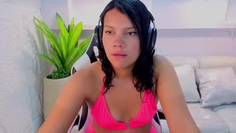 Antonela online show from September 25, 3:19 pm