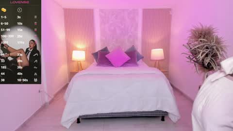  Antonella Grayy  online show from April 20, 11:02 am