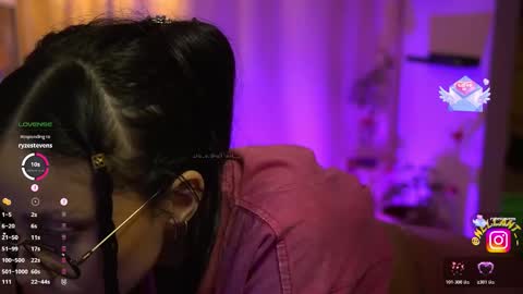 Nell. online show from October 25, 6:13 am