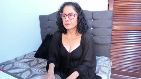 antonella_rizzo01 online show from March 18, 10:48 pm