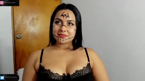 antonella_rod online show from October 31, 9:59 pm