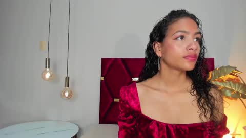 Snapshot of antonellahall_ chatting on March 12, 12:04 pm AntonellaHall  online show from March 12, 12:04 pm