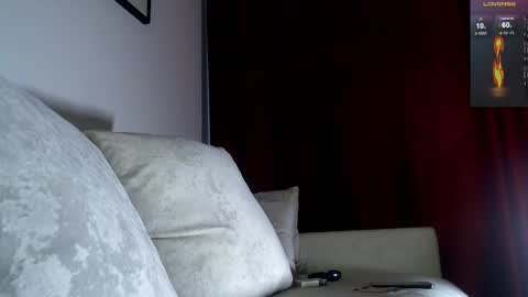 antonni_ online show from February 7, 11:34 am