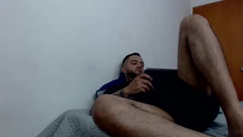 antony_smithh online show from February 7, 6:34 pm