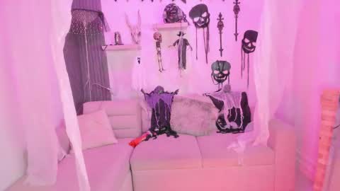 Ana online show from October 21, 8:12 pm