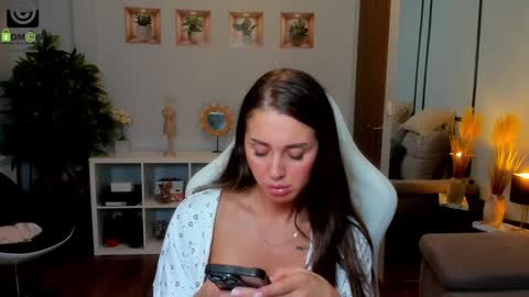 Anya online show from November 11, 2:08 pm