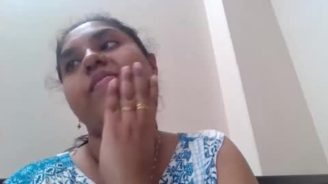 anydanyg online show from April 4, 7:10 pm