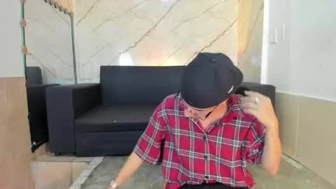 anyelo_sexyhot online show from October 15, 4:19 pm