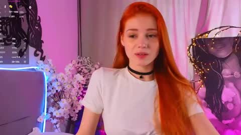 anylindsey online show from April 12, 8:18 am