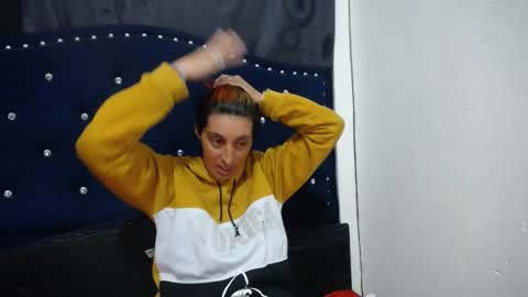 anyu online show from February 1, 7:05 am