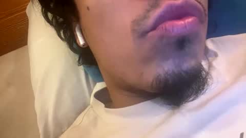 Twinkyoung online show from December 23, 5:35 am