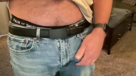 aplease616 online show from April 22, 1:07 pm