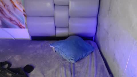 Apolo online show from October 1, 7:35 pm