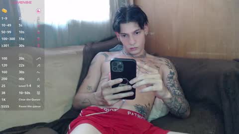 Apolo online show from February 4, 8:24 pm