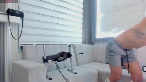 APOLO online show from October 12, 2:37 am