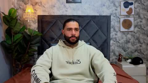 Apolo online show from November 14, 9:49 pm