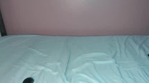 apple2561 online show from March 29, 7:04 pm