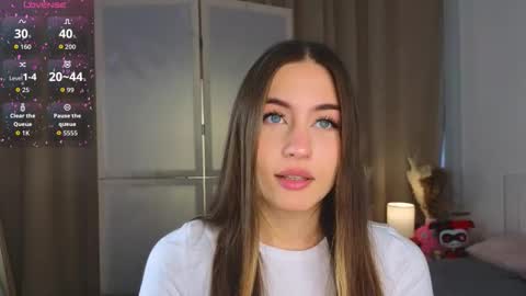 Vicki online show from October 16, 9:09 am