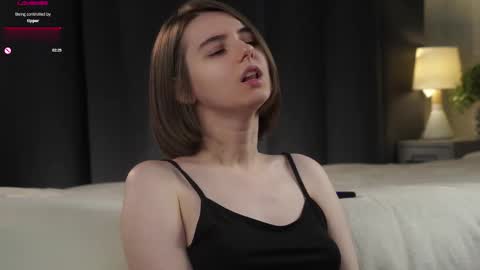 Meghan online show from February 20, 1:24 pm