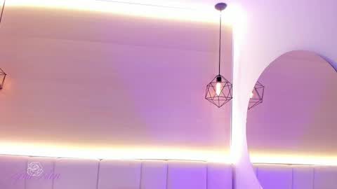 April online show from January 16, 6:44 am