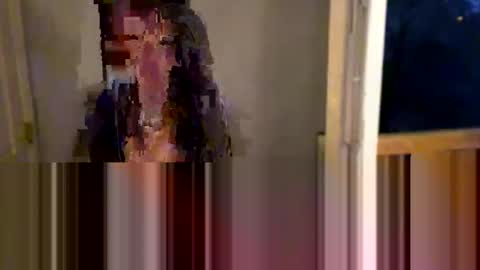 Snapshot of aprilanna chatting on January 12, 11:15 pm AnnaApril420 online show from January 12, 11:15 pm