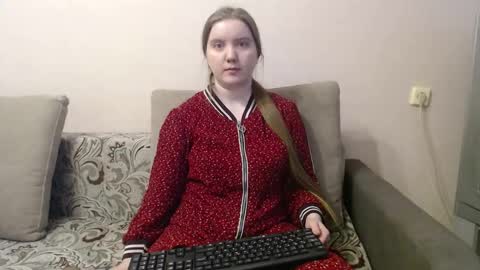 Josefin online show from March 17, 11:37 am