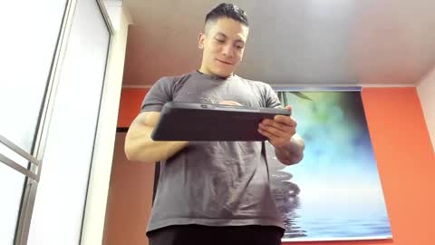 Jonathan online show from February 9, 8:11 pm