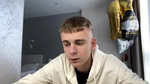 ardenvox online show from June 3, 12:30 pm