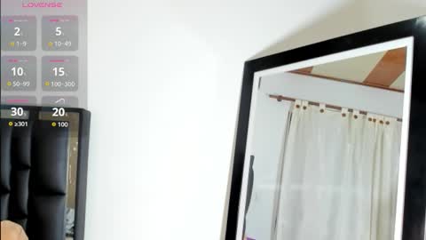 AREXXBLAKK online show from October 11, 8:01 pm