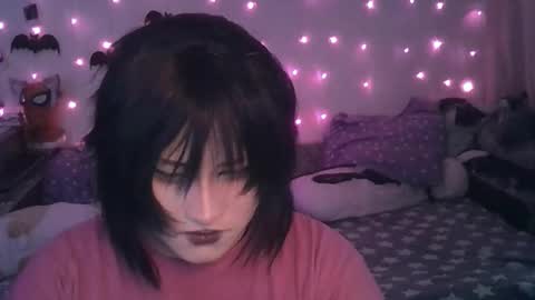 Ahri online show from December 23, 11:36 am