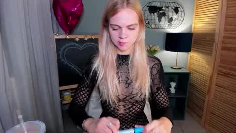 aria69stars online show from September 21, 9:13 am