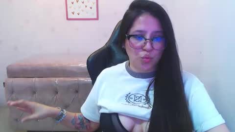 Aria online show from January 8, 11:54 pm