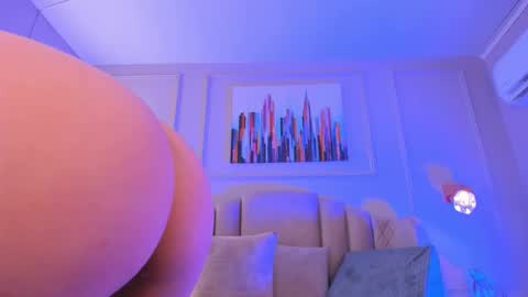 Snapshot of aria_greco chatting on January 24, 3:32 am Aria  online show from January 24, 3:32 am